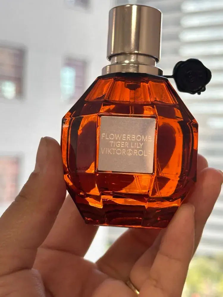 Viktor & Rolf Flowerbomb Eau de Parfum
