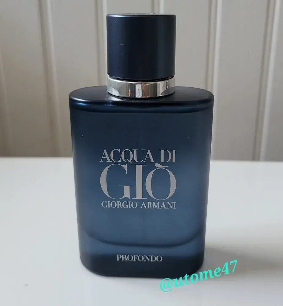 Giorgio Armani Acqua di Gio Profondo Eau de Parfum