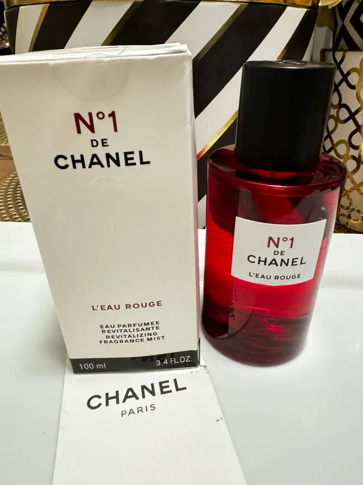 Chanel No 1 de Chanel L'Eau Rouge Fragrance Mist